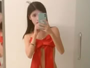 สาวจีนหน้าอกใหญ่เซลฟี่